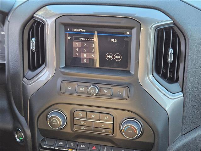 New 2026 Chevrolet Silverado 1500 Custom Trail Boss w/ LPO, Dark Essentials Package AWD/4WD image 13