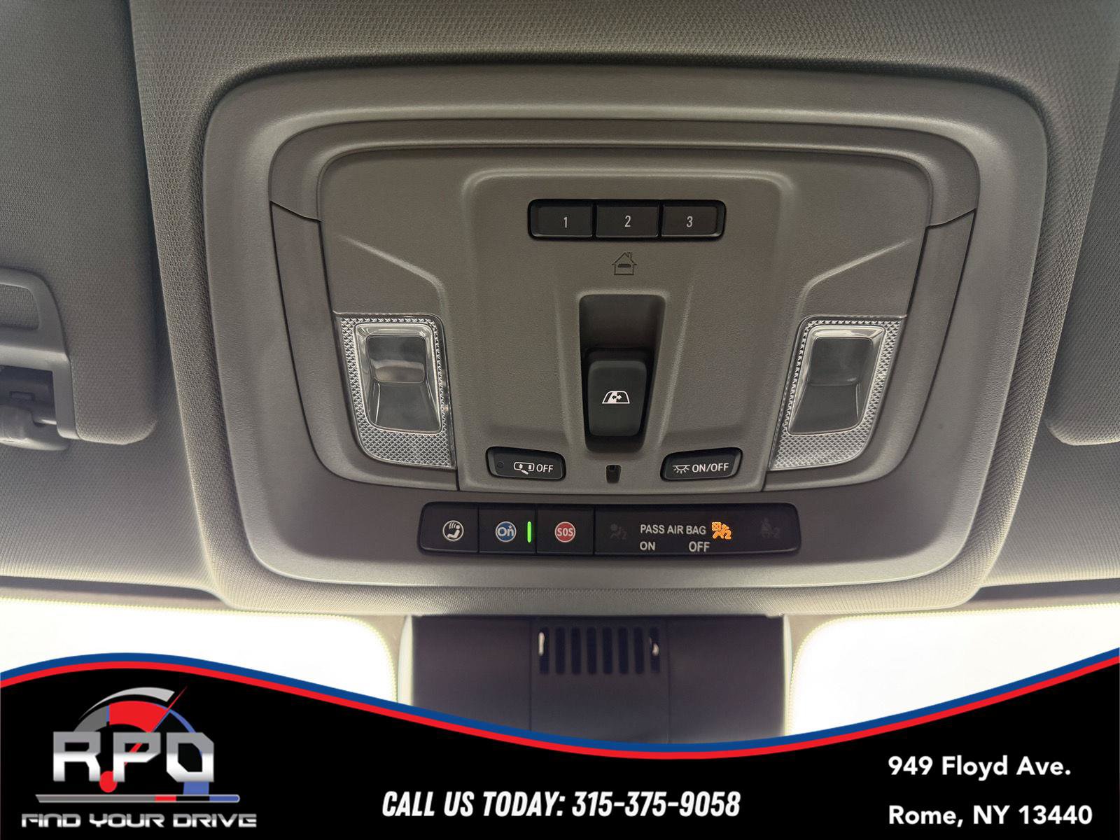 Used 2023 Chevrolet Silverado 1500 RST AWD/4WD image 28