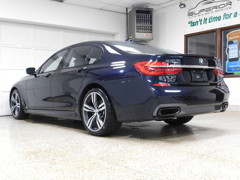 Used 2019 BMW 750i xDrive AWD/4WD image 6