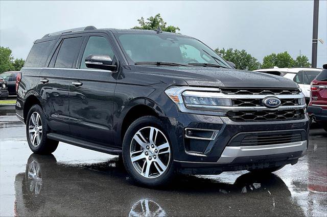 Used 2024 Ford Expedition Limited image 34