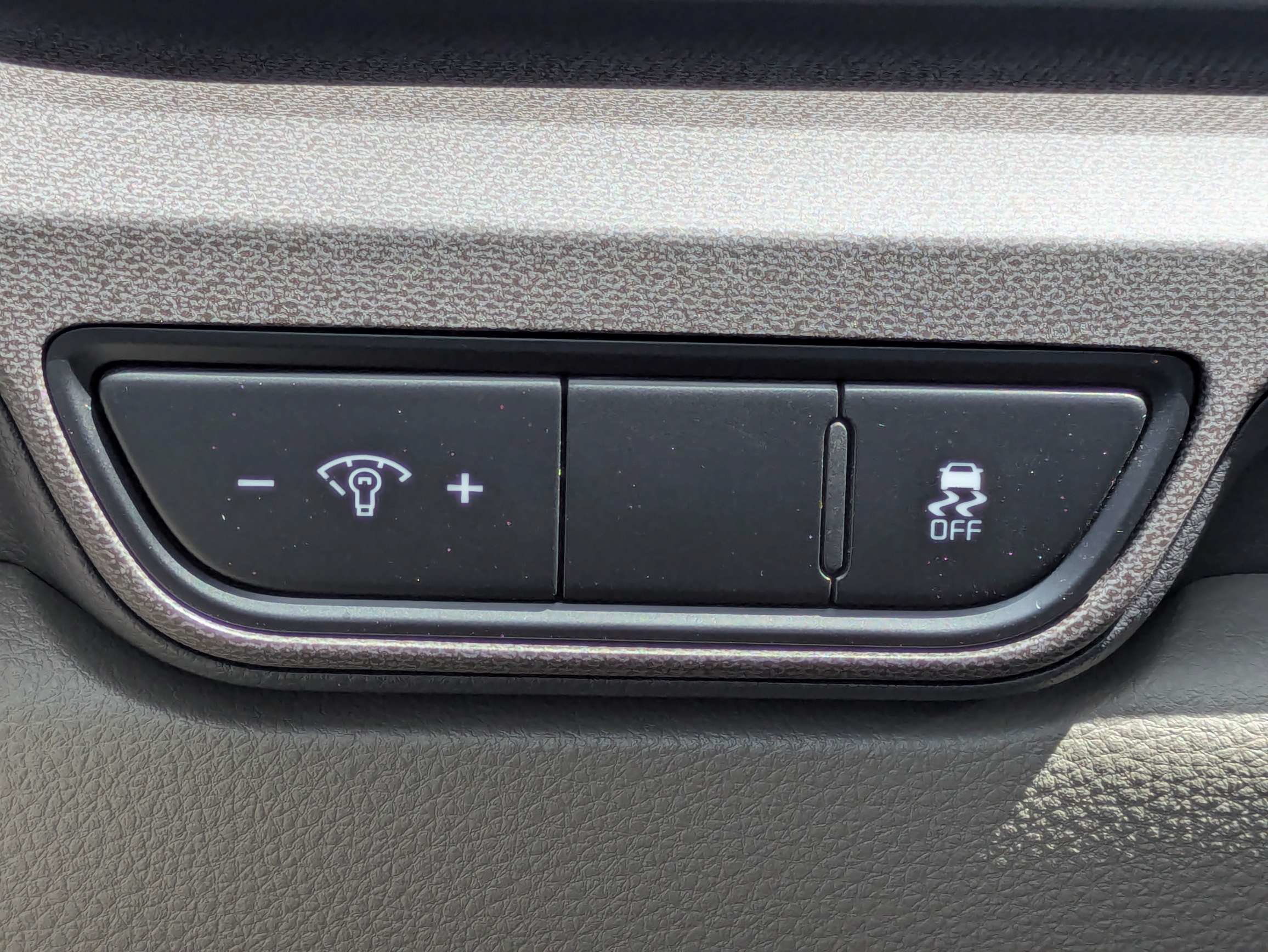 New 2026 Kia Carnival EX FWD image 33