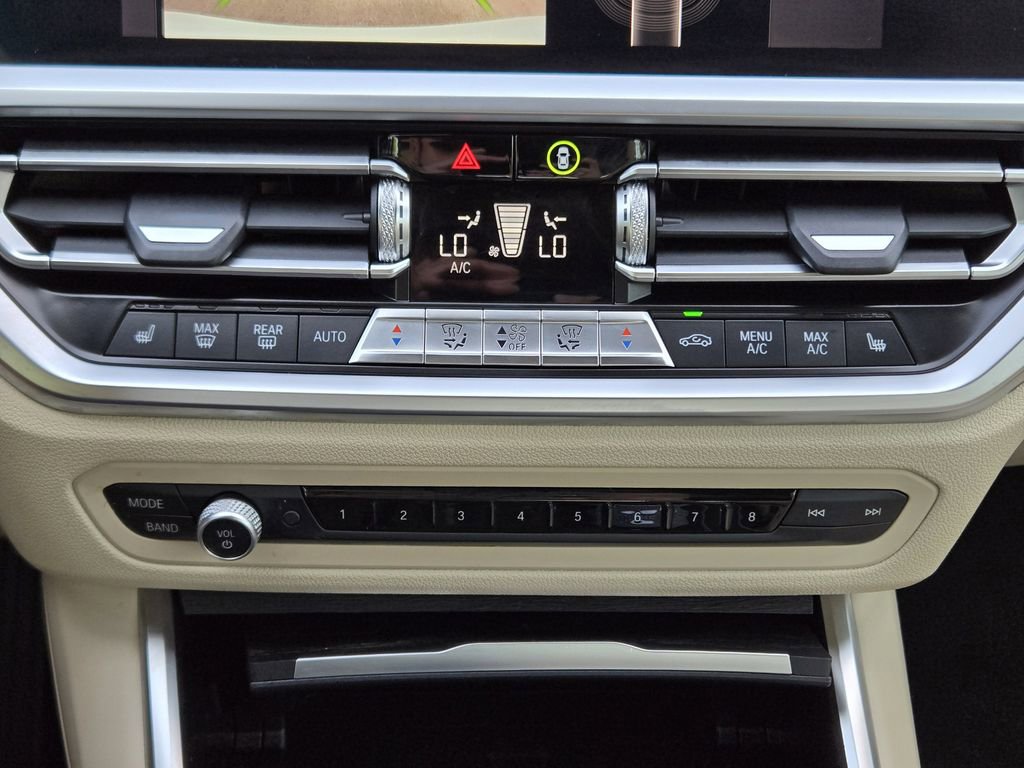 Used 2021 BMW 430i Coupe w/ Convenience Package image 23