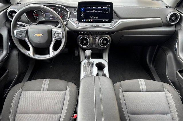 Used 2025 Chevrolet Blazer LT image 15