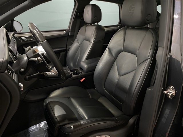 Used 2017 Porsche Macan GTS w/ Premium Package Plus image 56