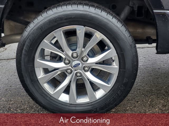 Used 2017 Ford F150 XLT w/ Equipment Group 302A Luxury image 6