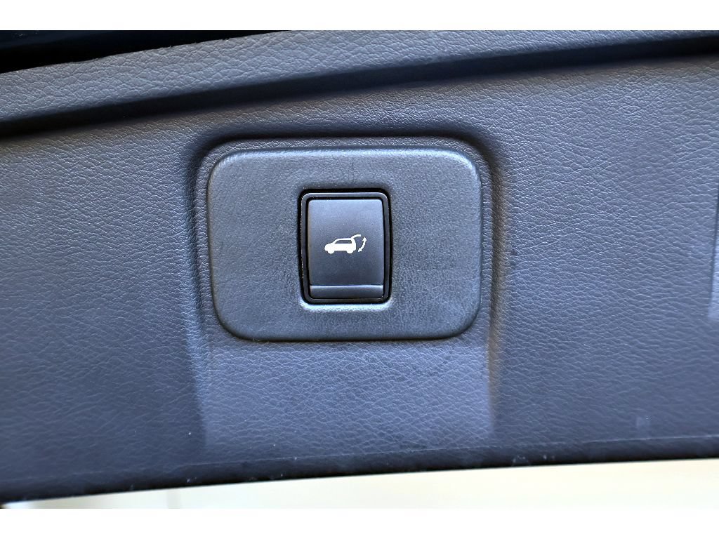 Used 2019 Nissan Murano Platinum FWD image 23