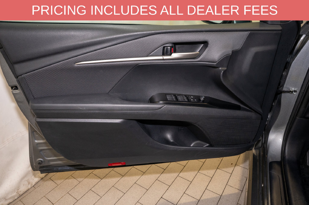 Certified 2025 Toyota Camry SE FWD image 11