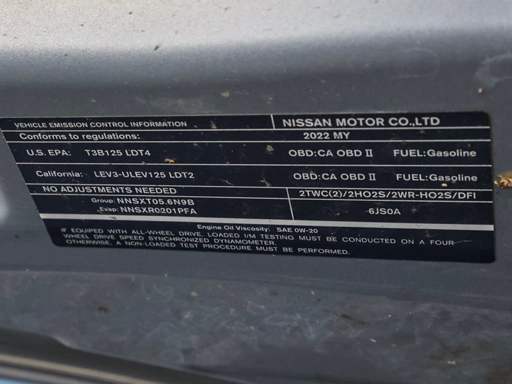 Used 2022 Nissan Armada SV image 32