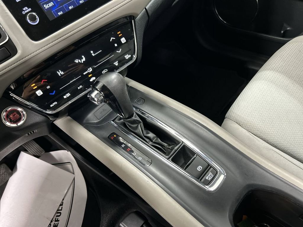 Used 2019 Honda HR-V EX image 17