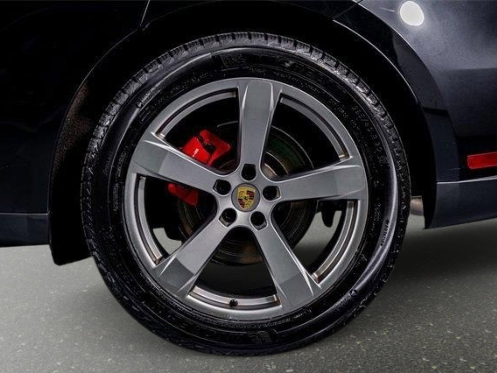 Used 2022 Porsche Macan S w/ Premium Package Plus image 19