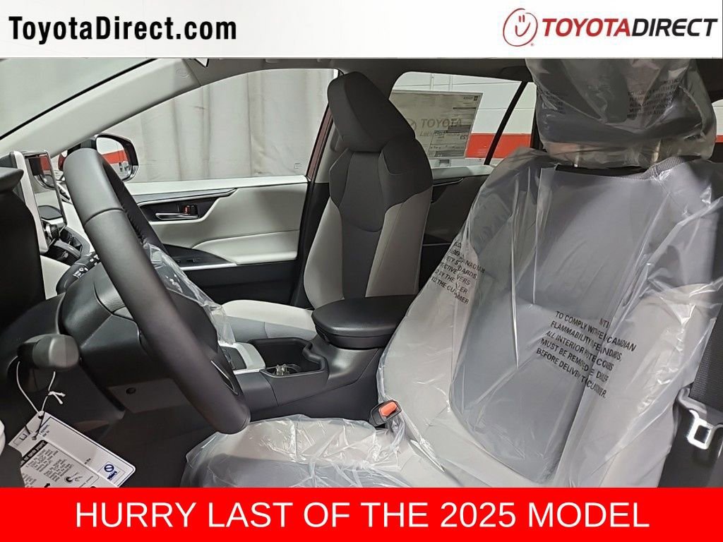 New 2025 Toyota RAV4 XLE image 10