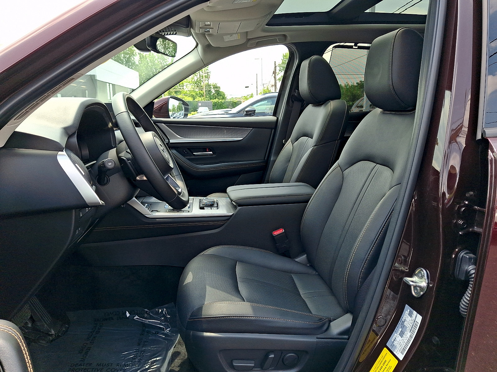 Certified 2024 MAZDA CX-90 Plug-In Hybrid w/ Premium Pkg AWD/4WD image 16