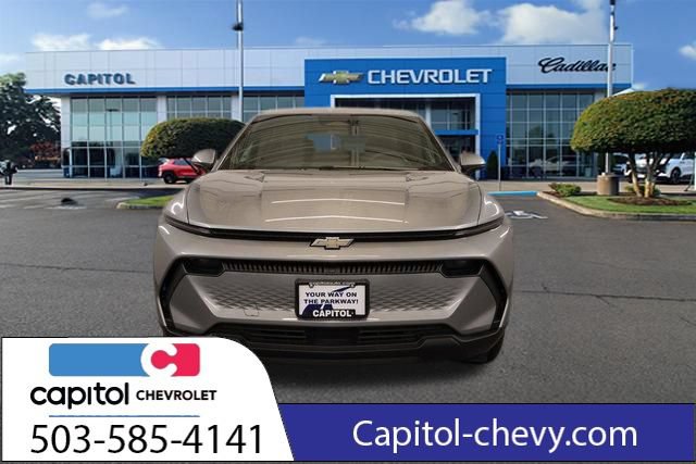 Used 2026 Chevrolet Equinox EV LT FWD image 8