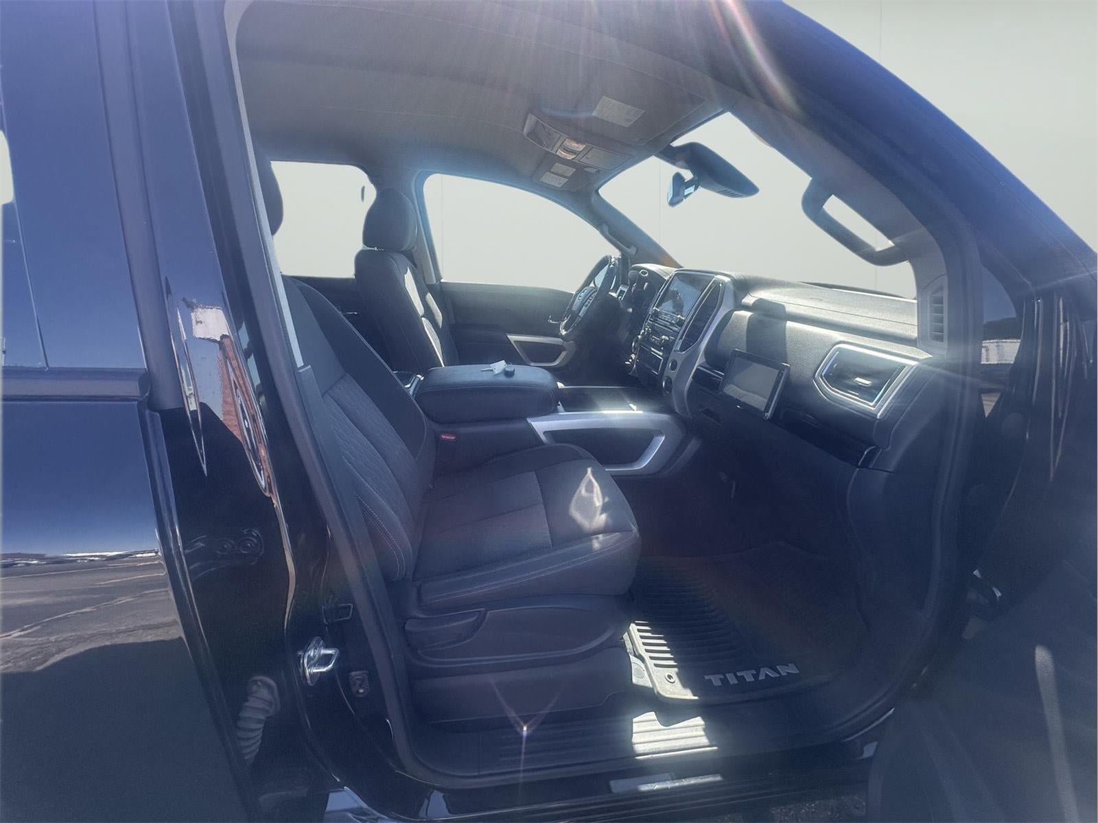 Used 2020 Nissan Titan SV w/ SV Convenience Package AWD/4WD image 36