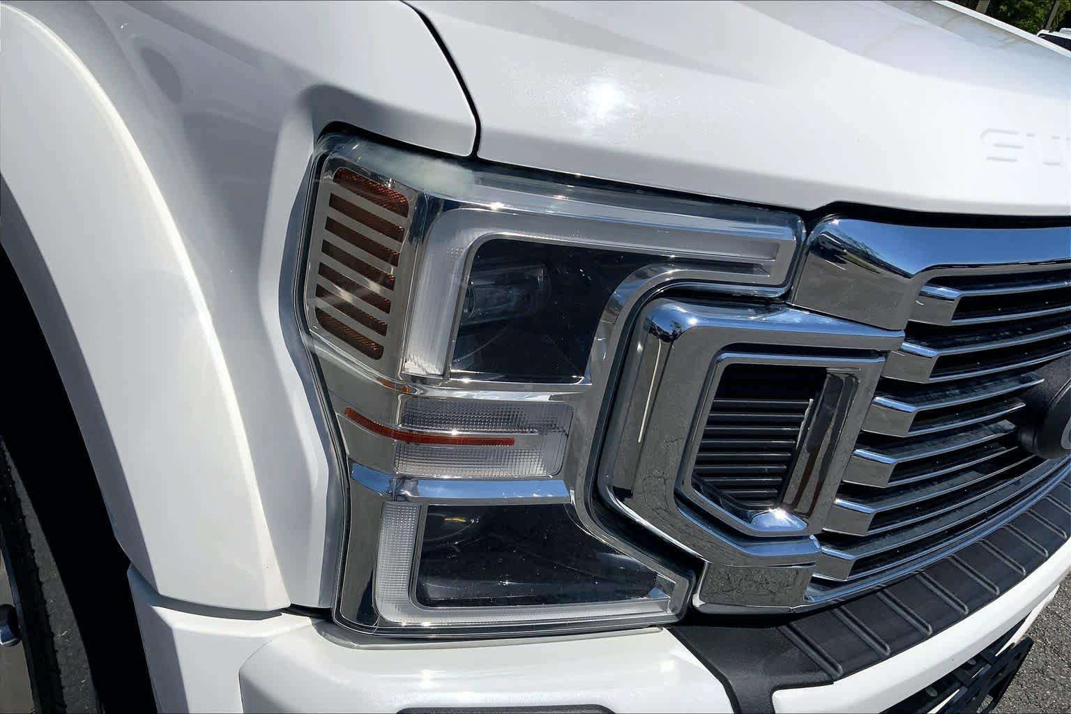 Used 2022 Ford F450 Platinum w/ FX4 Off-Road Package image 27