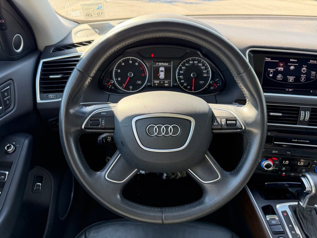 Used 2017 Audi Q5 2.0T Premium Plus w/ Technology Package image 18