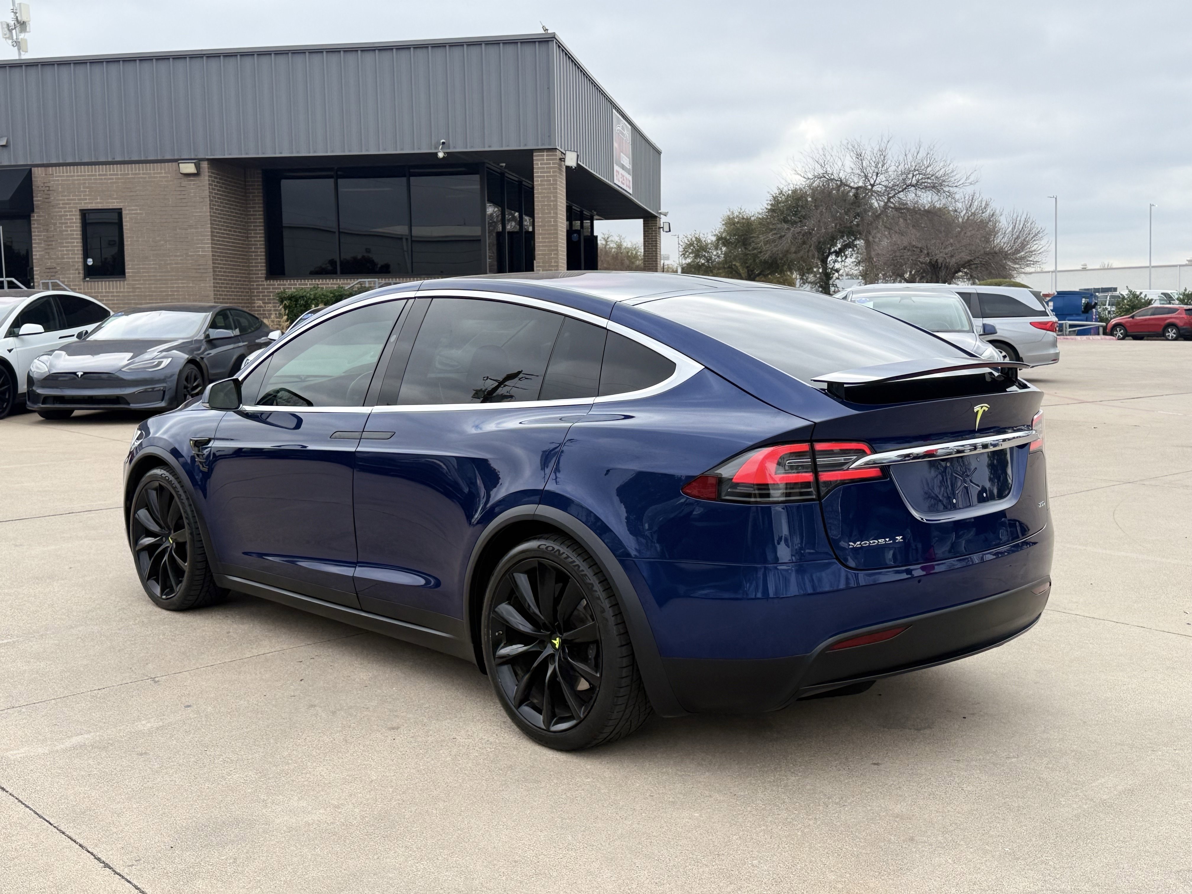 Used 2017 Tesla Model X 75D image 6
