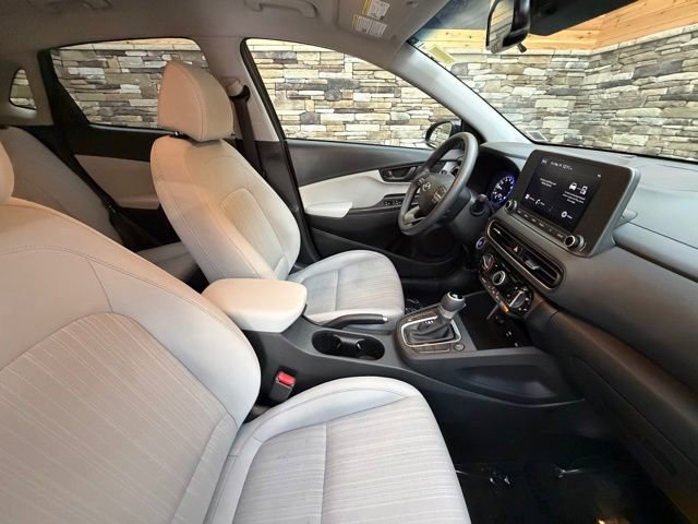 Used 2023 Hyundai Kona SEL w/ Cargo Package AWD/4WD image 14