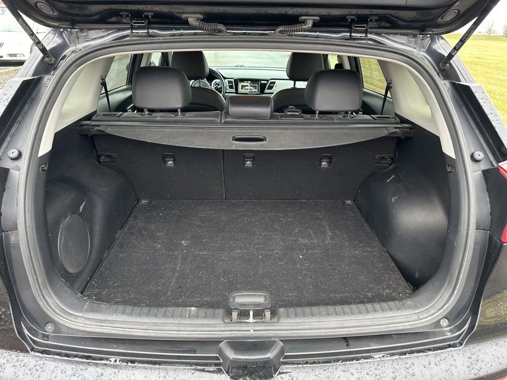 Used 2017 Kia Niro EX image 9