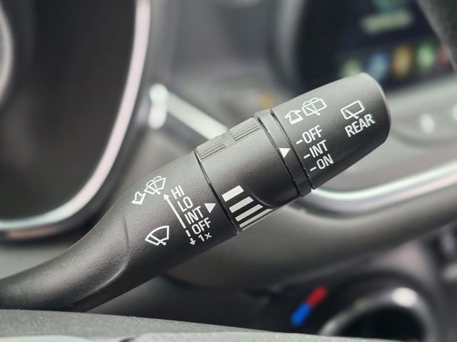 Used 2025 Chevrolet Blazer LT image 36