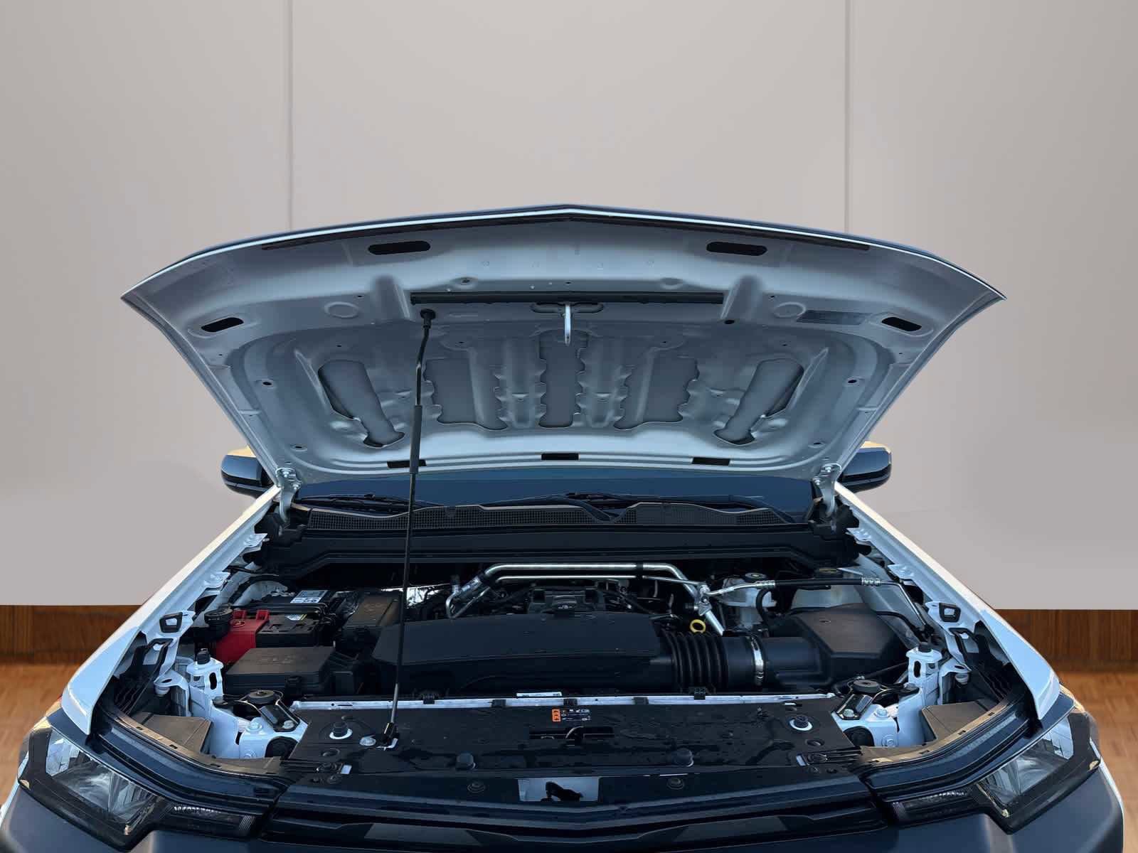 Used 2024 Chevrolet Colorado W/T w/ Advanced Trailering Package image 17