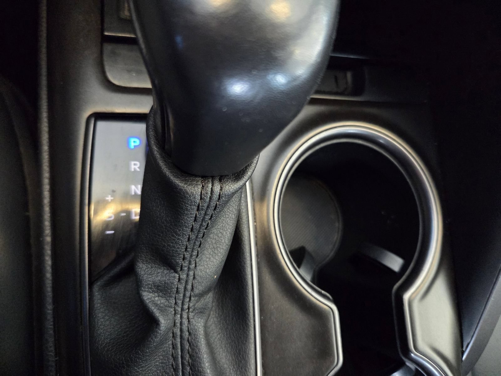 Used 2024 Toyota Camry SE FWD image 35