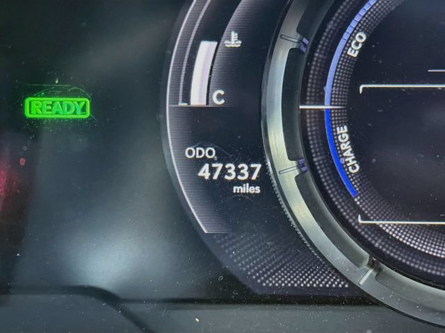 Used 2024 Lexus ES 300h F Sport w/ Accessory Package (Z2) FWD image 40