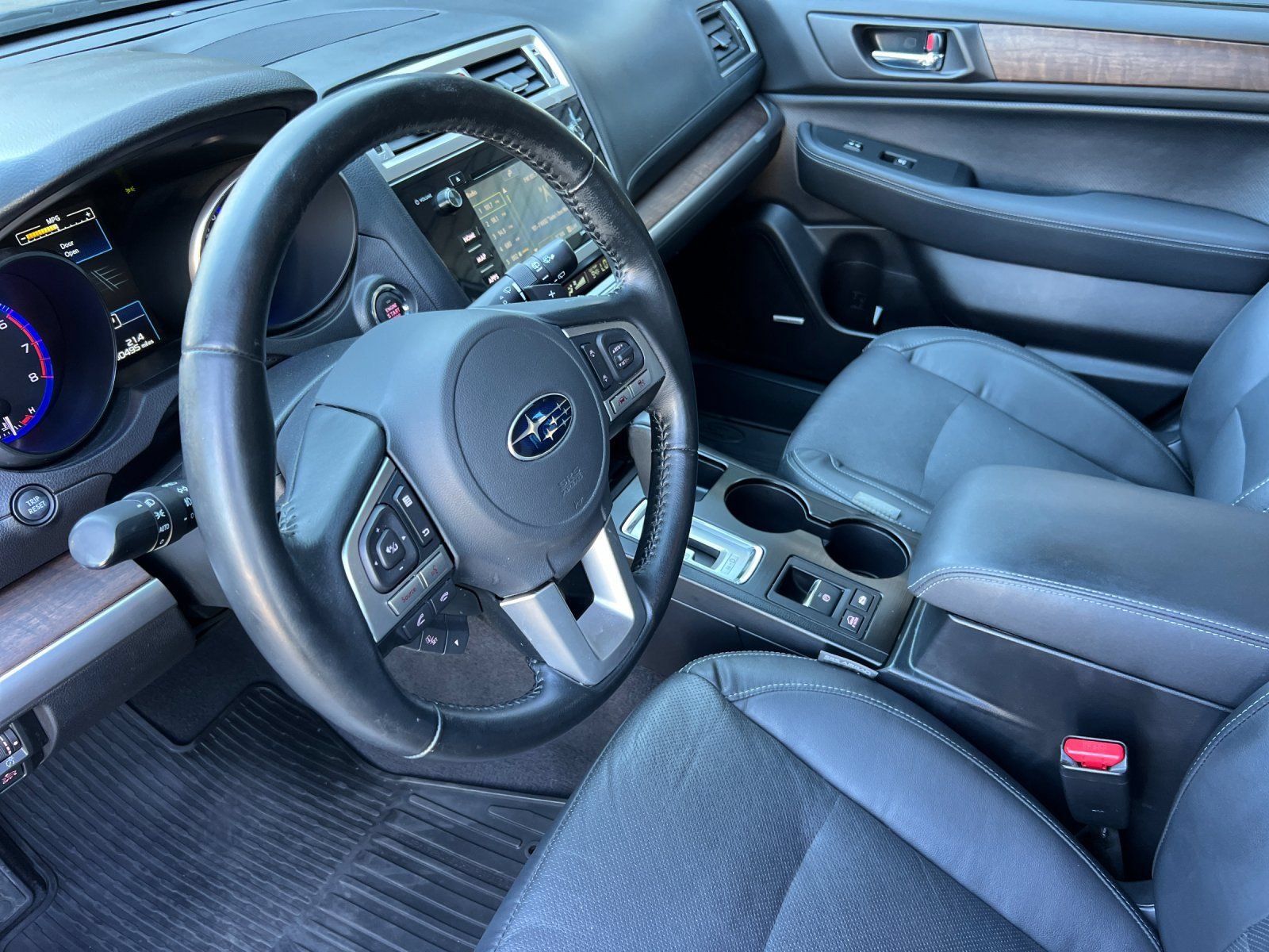 Used 2016 Subaru Outback 2.5i Limited AWD/4WD image 10