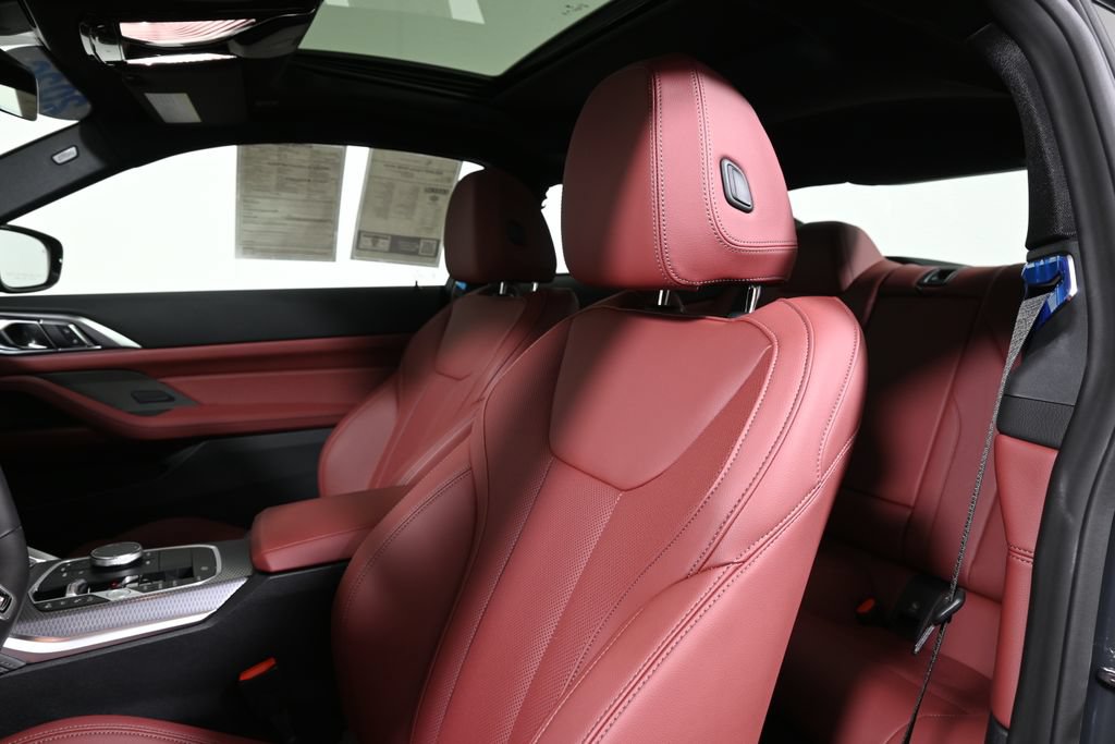 Used 2026 BMW 440i xDrive Coupe w/ Premium Package AWD/4WD image 15