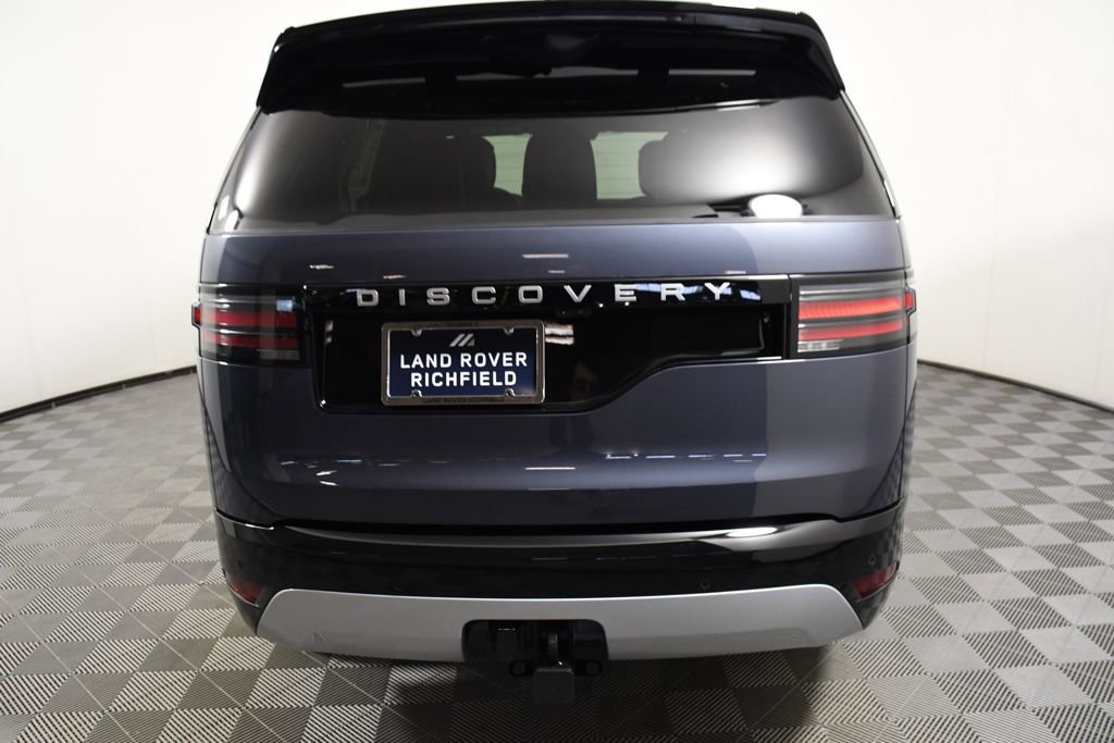 New 2026 Land Rover Discovery Limited Edition AWD/4WD image 5