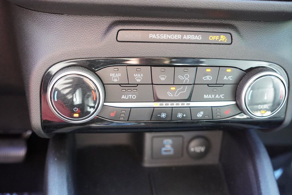 Used 2022 Ford Escape SEL AWD/4WD image 27