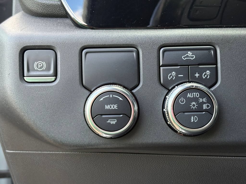 Used 2022 GMC Sierra 1500 Elevation RWD image 18