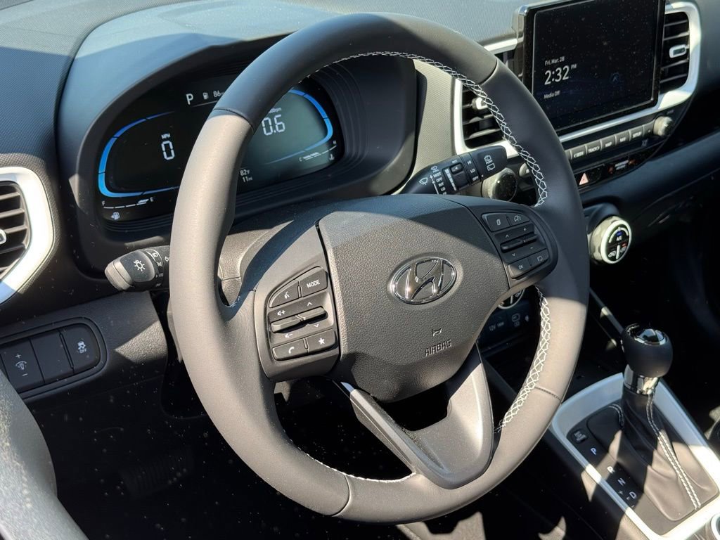 Certified 2025 Hyundai Venue Limited image 16