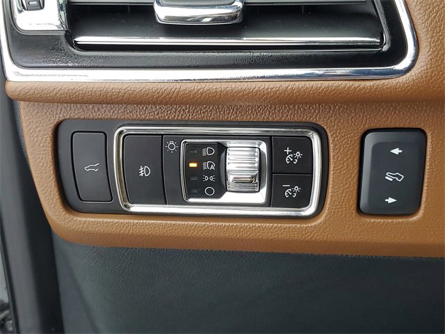 Used 2023 Lincoln Navigator Reserve image 33