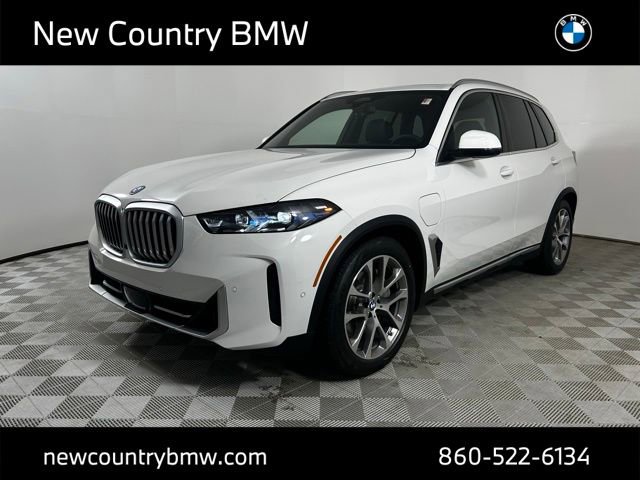 New 2026 BMW X5 xDrive50e w/ Climate Comfort Package image 3