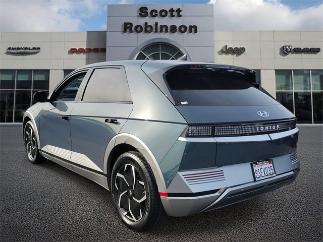 Used 2024 Hyundai Ioniq 5 Limited image 3