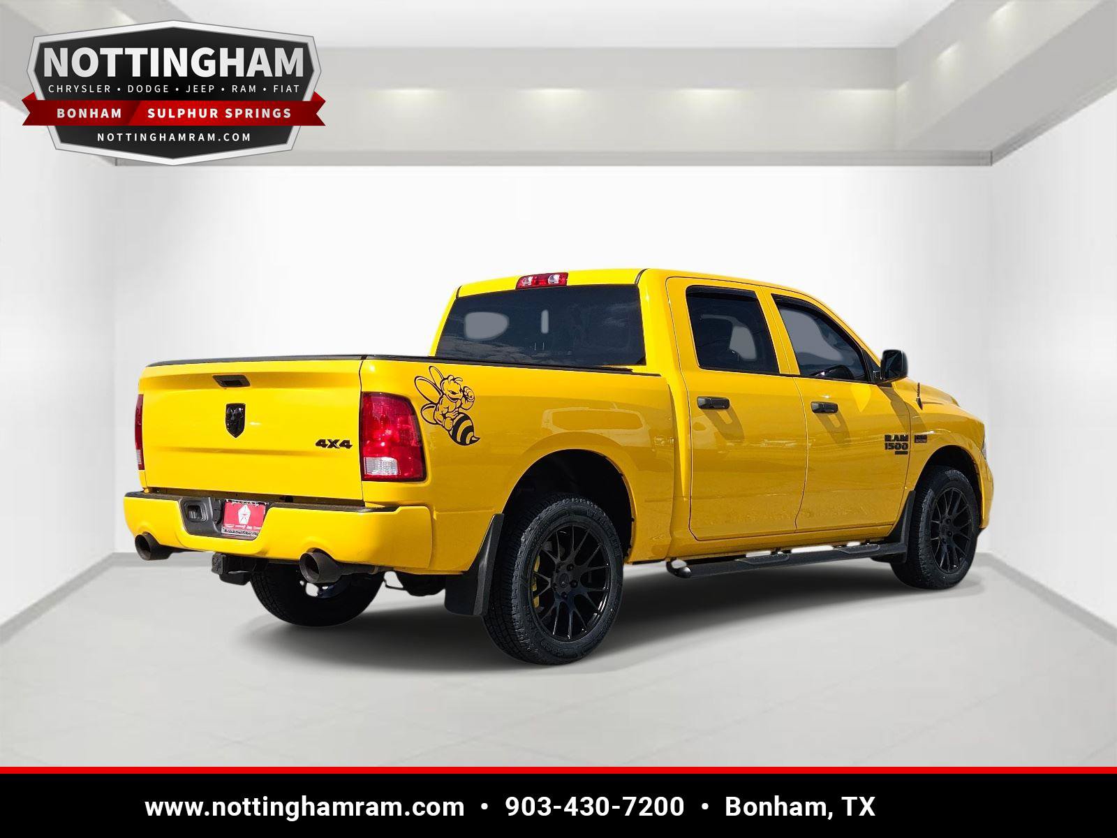 Used 2019 RAM 1500 Express w/ Express Value Package AWD/4WD image 4