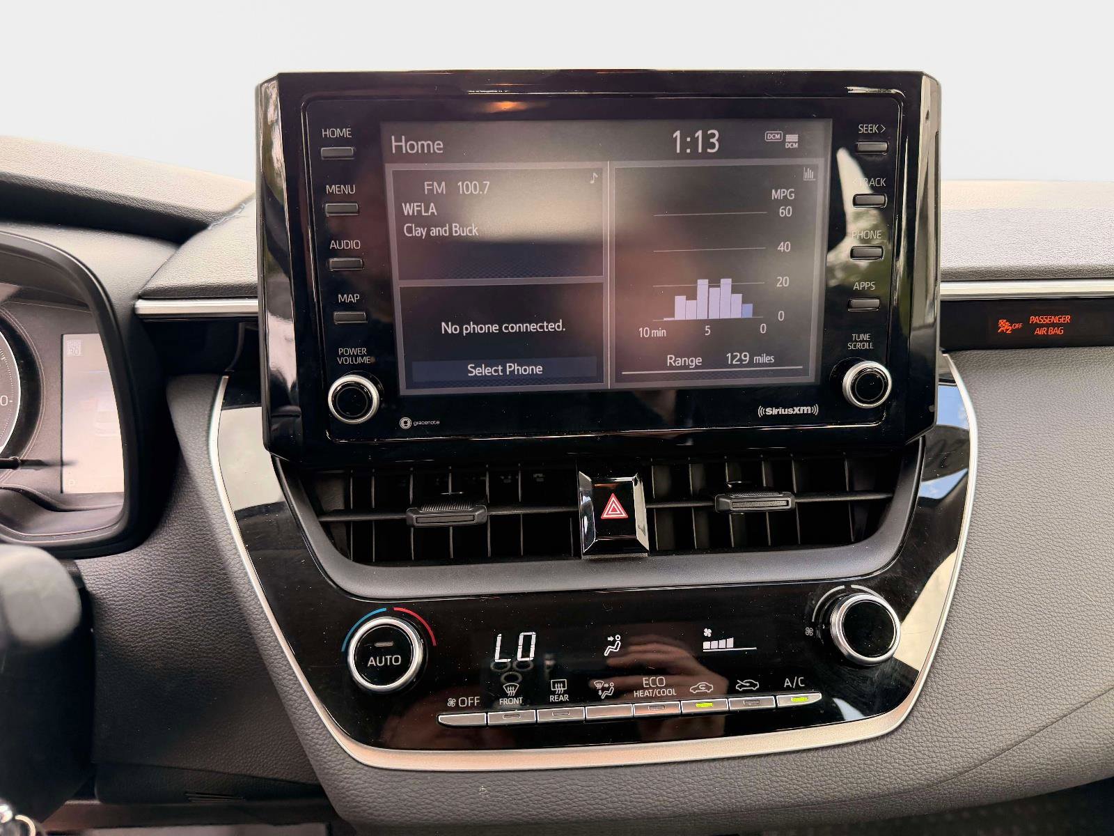 Used 2022 Toyota Corolla LE image 15