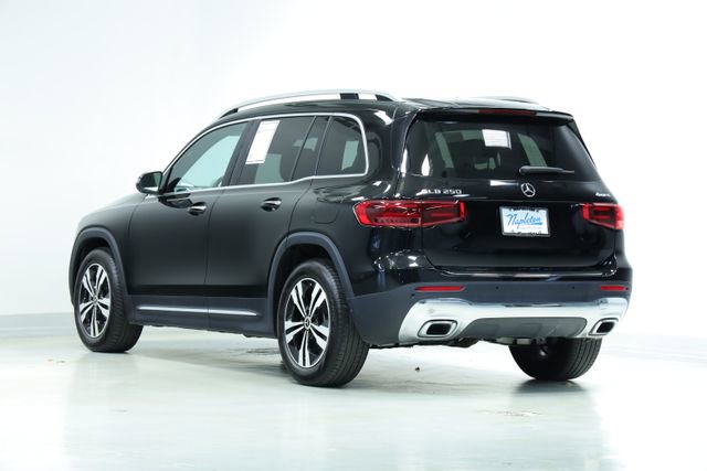 Used 2024 Mercedes-Benz GLB 250 4MATIC image 6