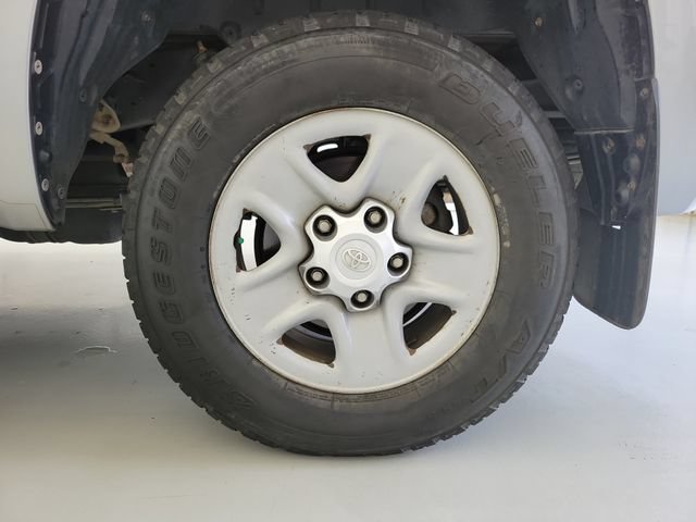 Used 2017 Toyota Tundra SR5 RWD image 10