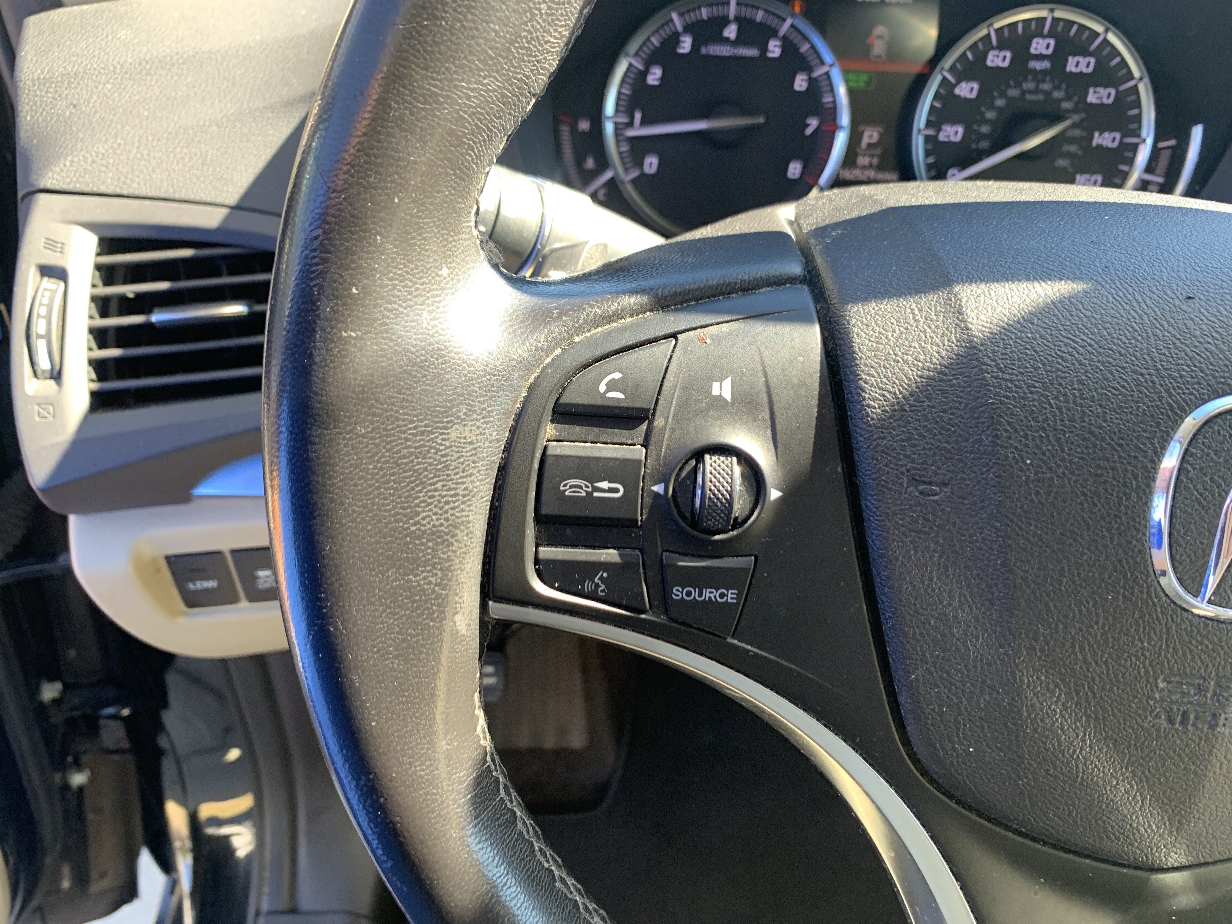 Used 2015 Acura MDX w/ Technology Package AWD/4WD image 19