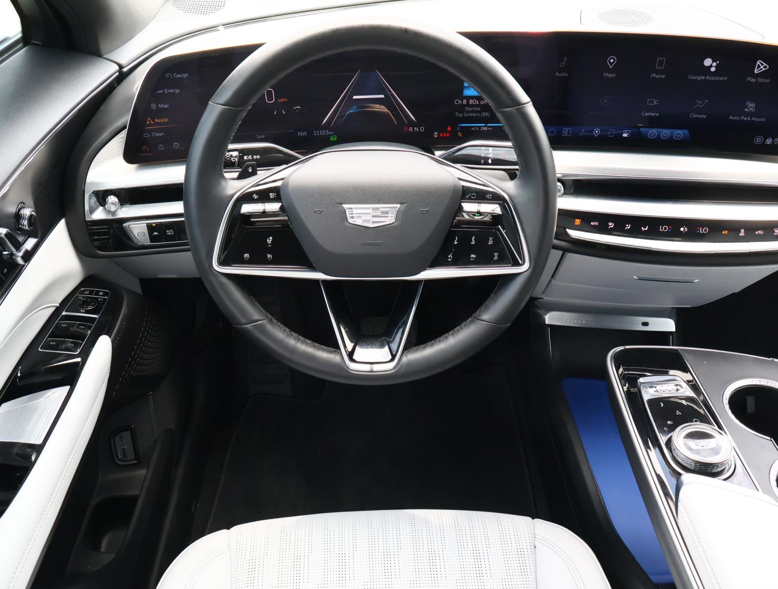 Certified 2024 Cadillac Lyriq Sport RWD image 14