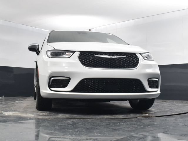 New 2026 Chrysler Pacifica Pinnacle w/ Trailer Tow Group AWD/4WD image 50