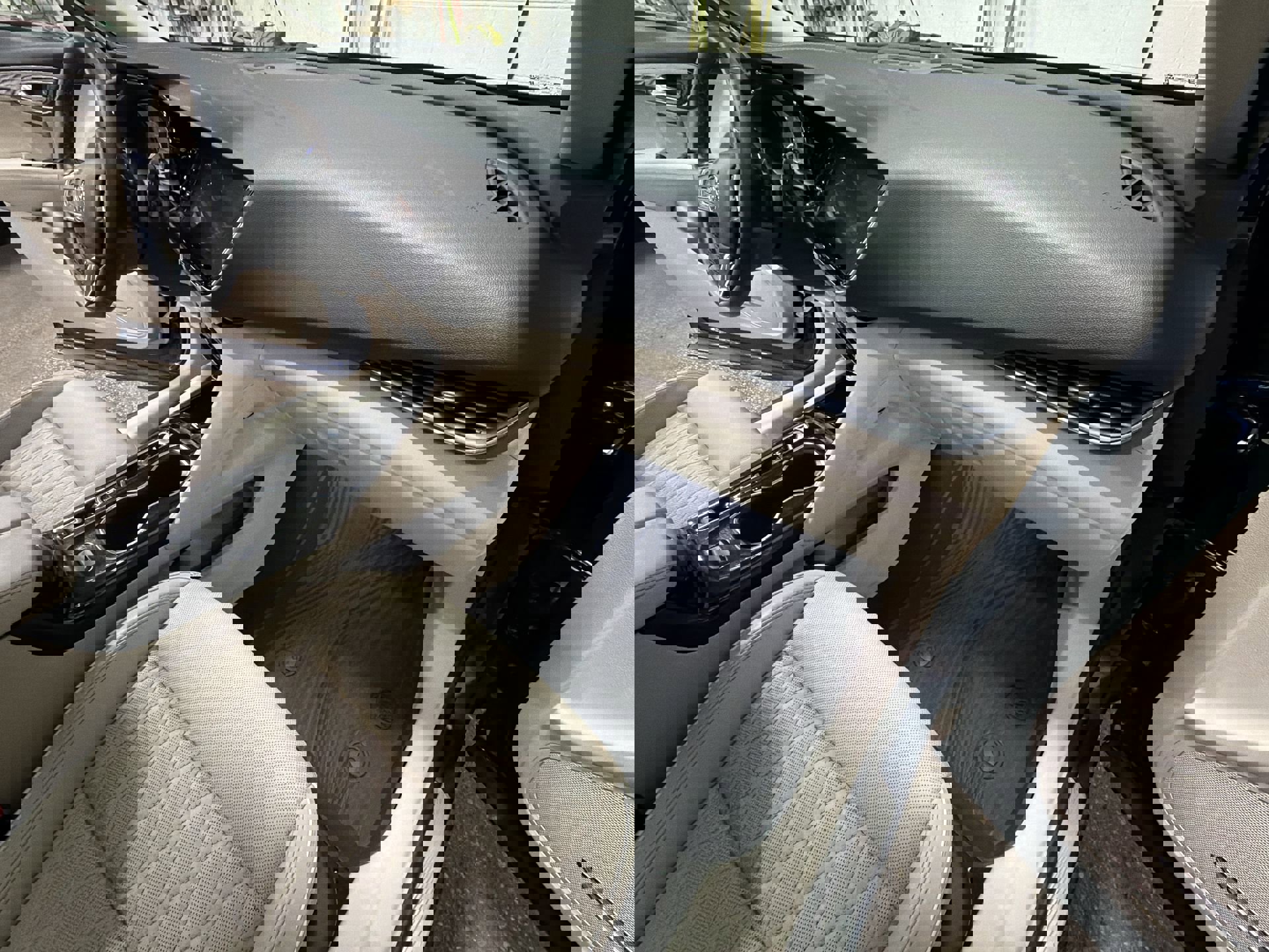 Used 2023 Buick Envision Avenir image 29