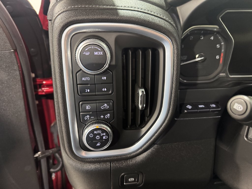 Used 2020 GMC Sierra 1500 Denali w/ Technology Package AWD/4WD image 31