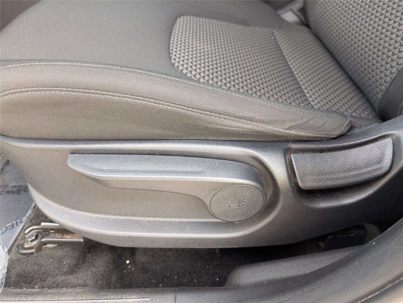 Used 2023 Kia Sportage LX image 13