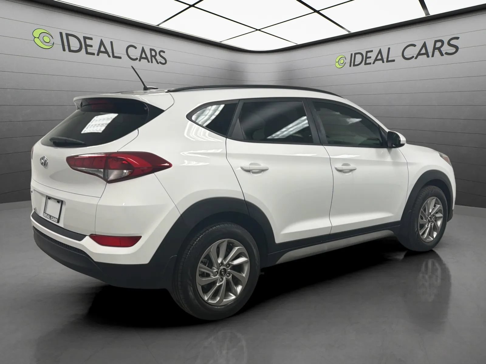 Used 2017 Hyundai Tucson SE w/ SE Popular Package 02 FWD image 5