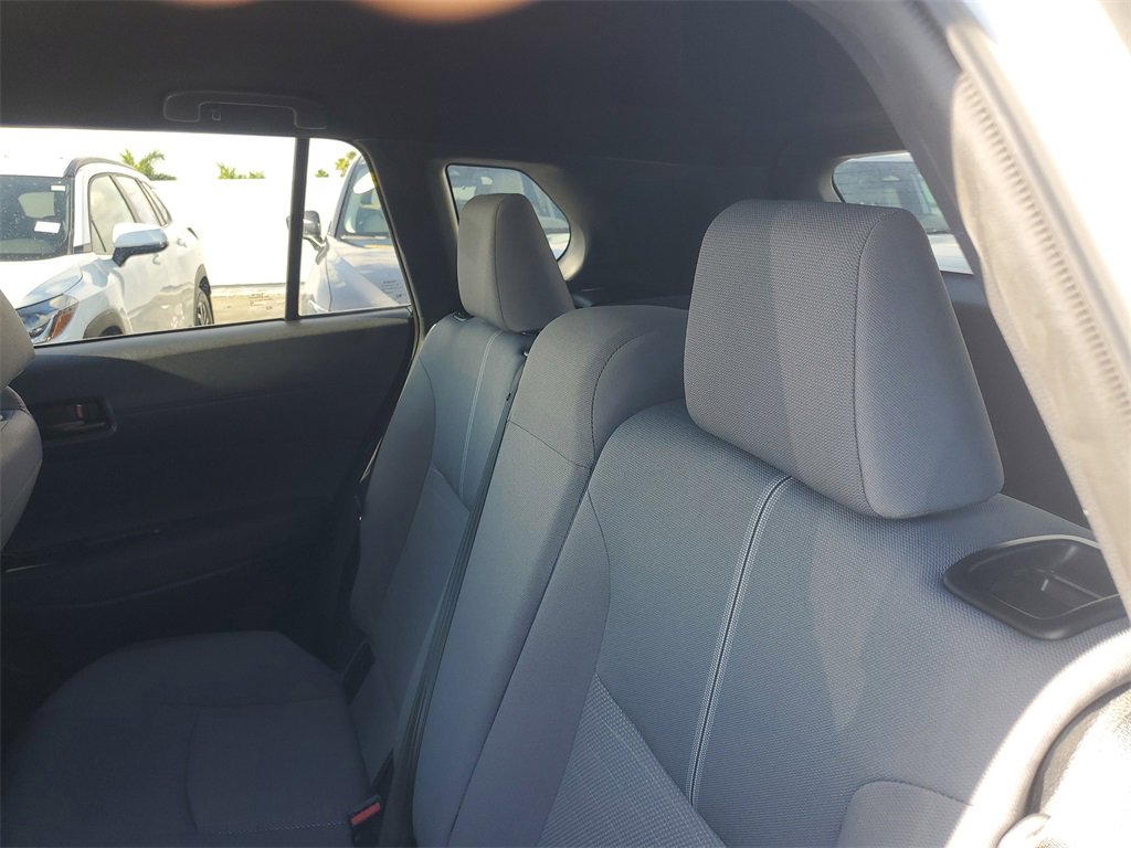 Certified 2023 Toyota Corolla Cross SE image 17