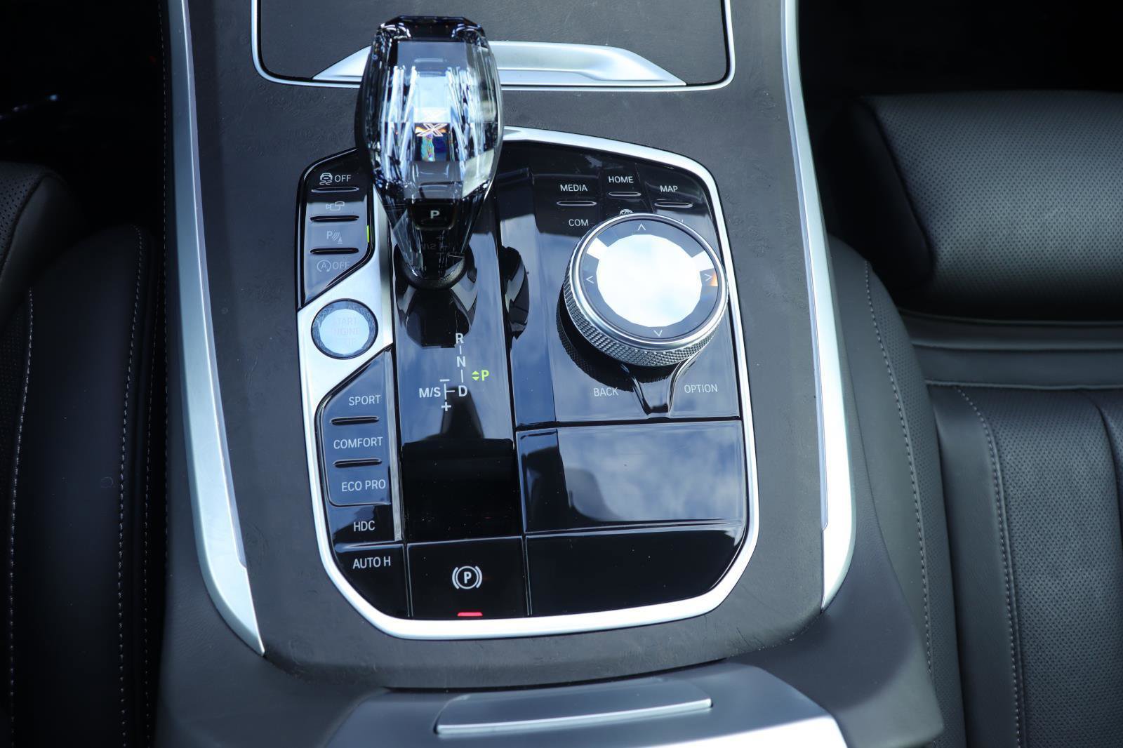 Used 2022 BMW X5 M50i w/ Executive Package image 39