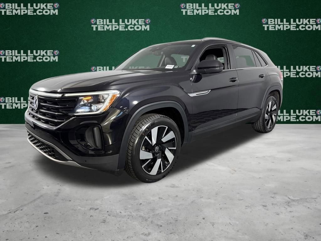 Used 2025 Volkswagen Atlas Cross Sport SE AWD/4WD image 3